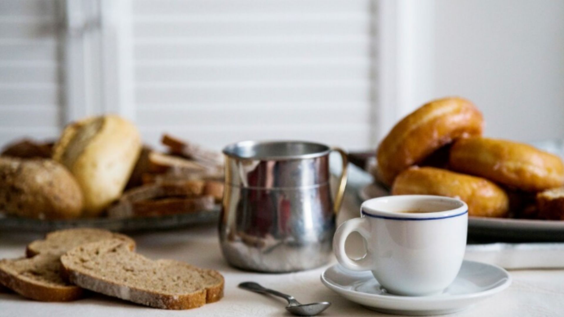 A única coisa que você nunca deve comer logo pela manhã, segundo nutricionistas