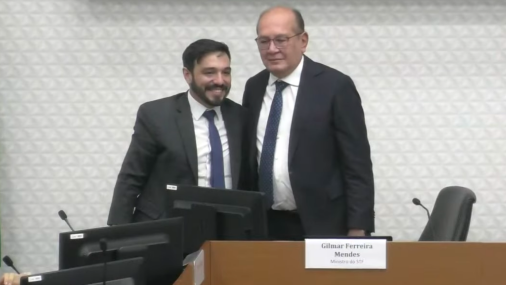 Victor Fernandes e Gilmar Mendes