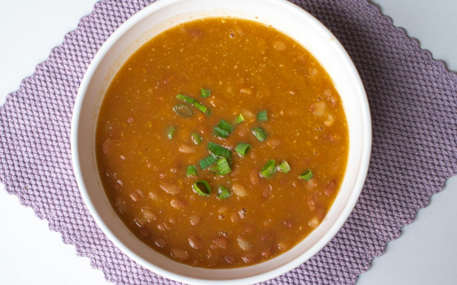 Esses dois ingredientes são tão poderosos que podem turbinar os nutrientes do seu feijão