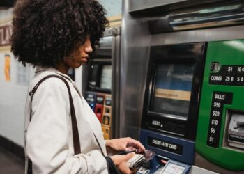 O que acontece com uma conta bancária quando alguém morre?