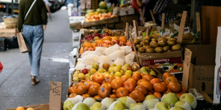 O segredo que nutricionistas usam para escolher frutas perfeitas no mercado