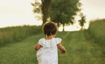 Ela ficou desaparecida por quase 6 anos, agora foi encontrada vivendo com outro nome