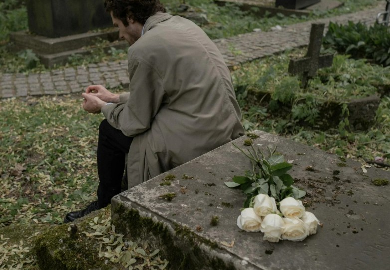 Esse é o sinal que a maioria das pessoas experimenta antes de morrer, dizem médicos