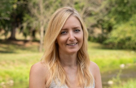 Após 24 minutos sem vida, mulher derruba mito do túnel de luz na beira da morte