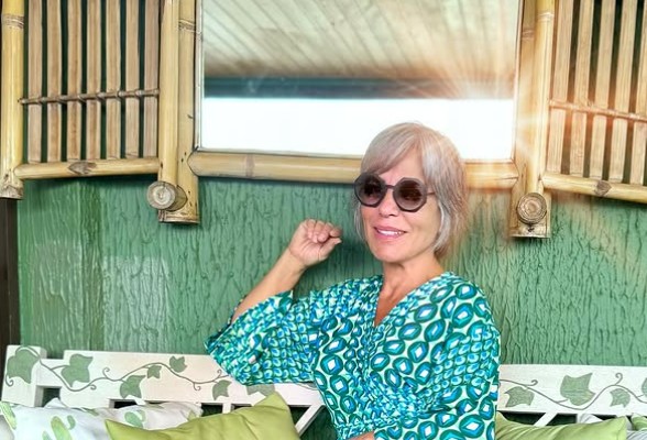 Pagando R$ 16 mil, você pode se hospedar na casa de uma atriz geracional do Brasil