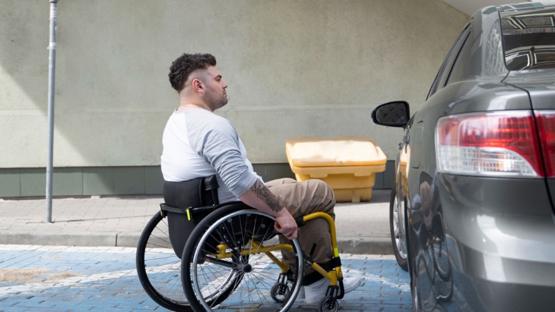 Estacionou errado? Lei já está em vigor no Brasil e pode gerar multa de quase R$300