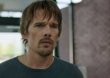 Ator Ethan Hawke em um filme