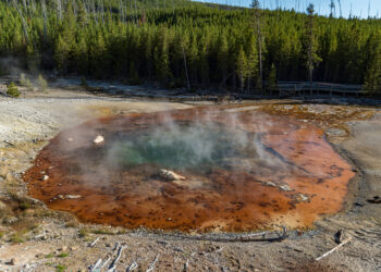 Depois de 6 anos, o "gigante" adormecido desperta e entra em erupção