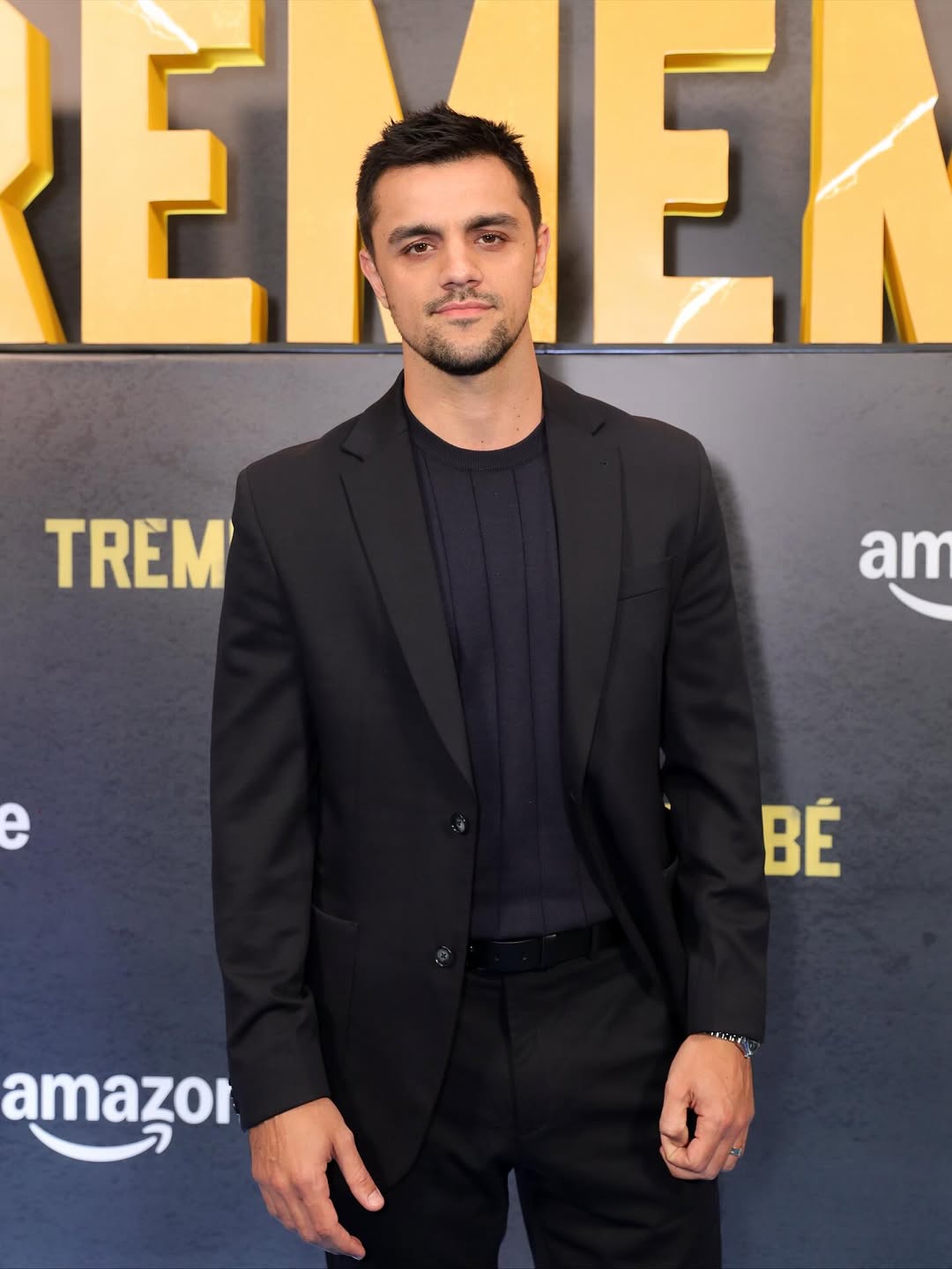 Após grave lesão, ator famoso em todo o Brasil define data para retorno