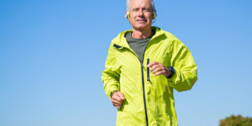 Homem fazendo uma atividade cardiovascular