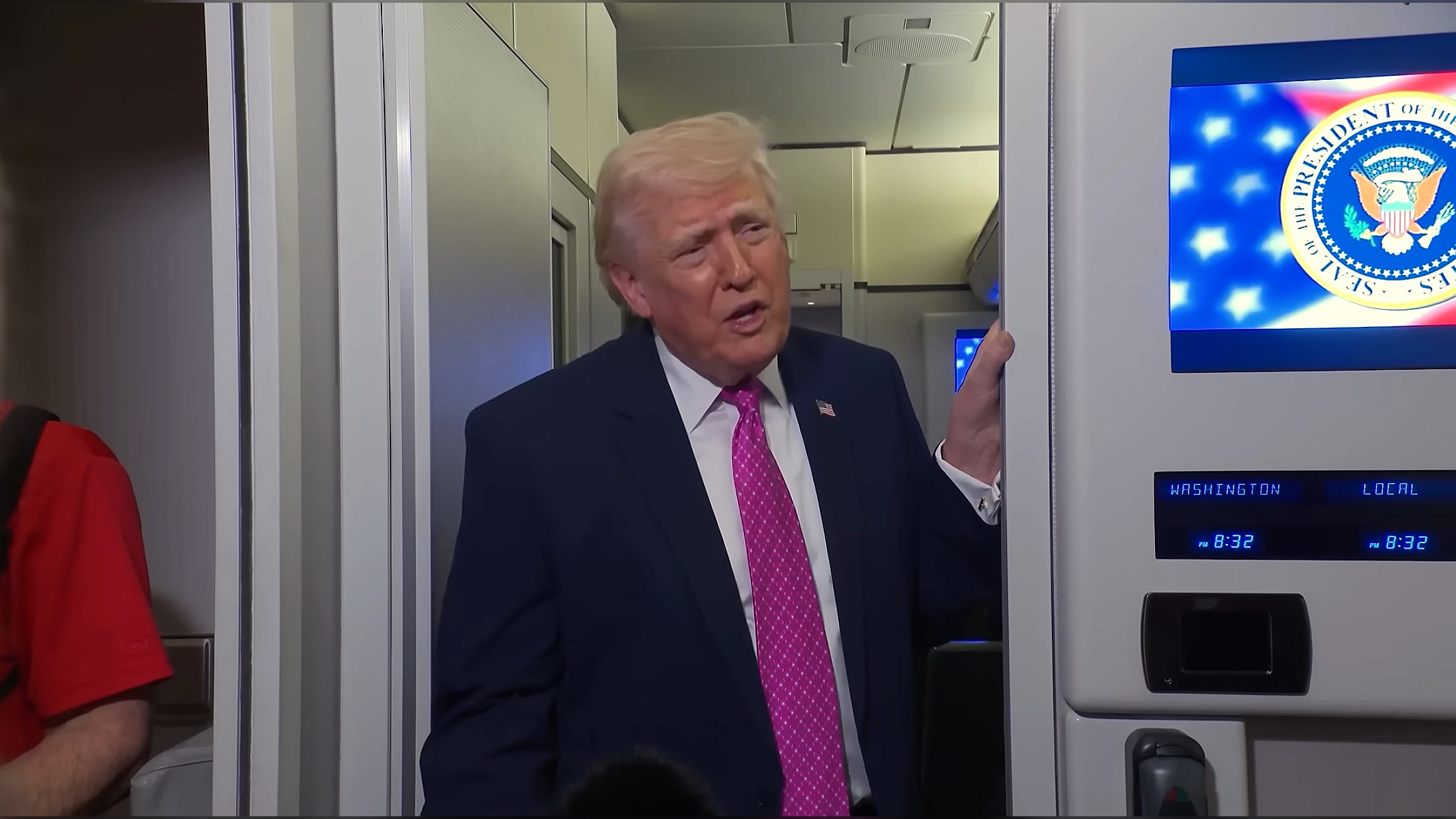 Um "novo regime" no Irã, Trump?