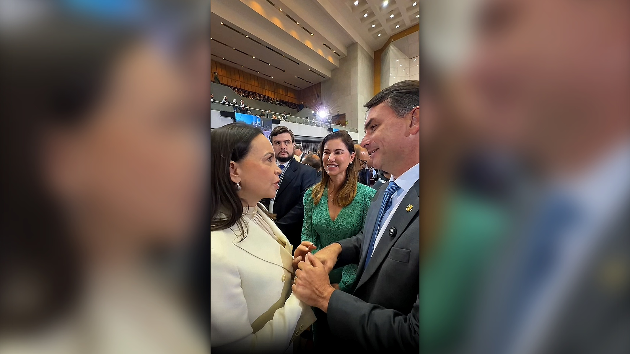 Flávio e María Corina se encontram no Chile