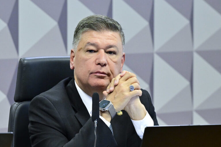 "Fim de sonho dos aposentados roubados", diz Viana sobre decisão do STF