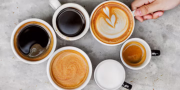 Não é só o pó: o ingrediente "secreto" que especialistas recomendam colocar no café