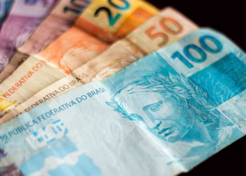 Trabalhadores CLT vão ganhar mais de R$ 1.600 no 07/04