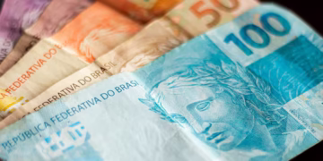 Trabalhadores CLT vão ganhar mais de R$ 1.600 no 07/04
