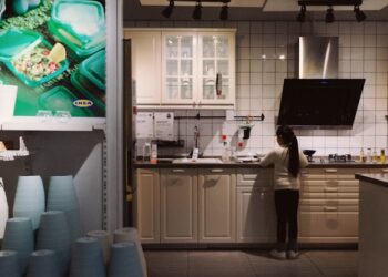 Crianças que treinaram a responsabilidade cedo tendem a se tornar adultos independentes e proativos.