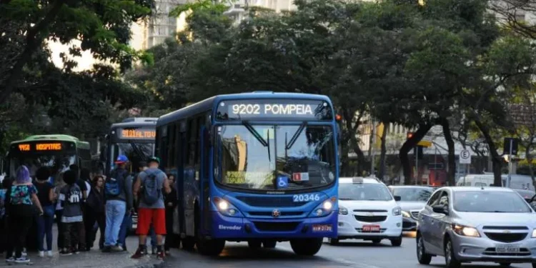 Já está valendo: ônibus gratuito começou a circular a partir do 23/03