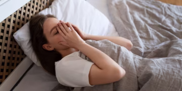 Esses 4 problemas de sono podem ser sinais de alerta para demência