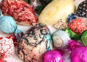 Prepare-se: o preço dos ovos de Páscoa em 2026 vai te deixar de boca aberta