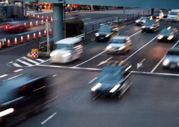 Nunca ultrapasse essa velocidade em um carro elétrico