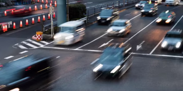 Nunca ultrapasse essa velocidade em um carro elétrico