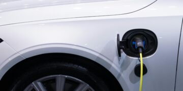 Carros elétricos poderão ser totalmente carregados em menos de 10 minutos
