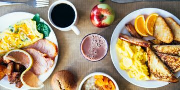 6 alimentos “ruins” que você deve comer para melhorar a saúde intestinal, segundo nutricionistas