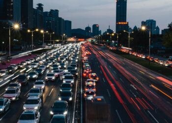 Novo decreto do governo promete impactar diretamente quem trabalha dirigindo nas ruas