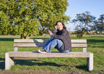 Ficar sentado faz bem? Professor de Harvard desafia tudo o que você ouviu até hoje