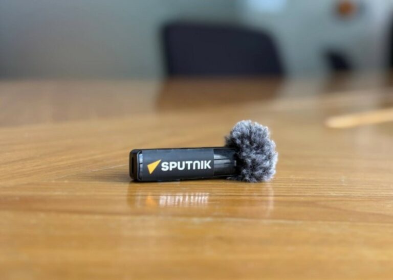 Celso Amorim com crachá da Rússia?