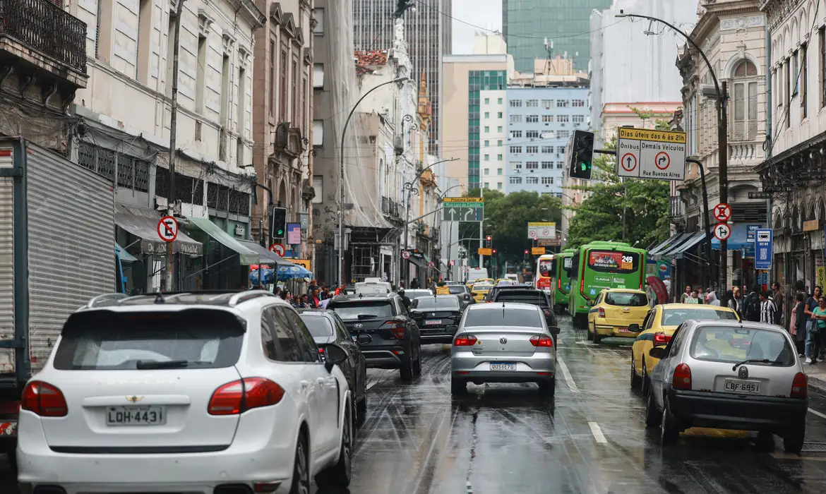 Proposta que revoluciona a forma de cobrança do IPVA levará em conta peso e valor da FIPE do veículo