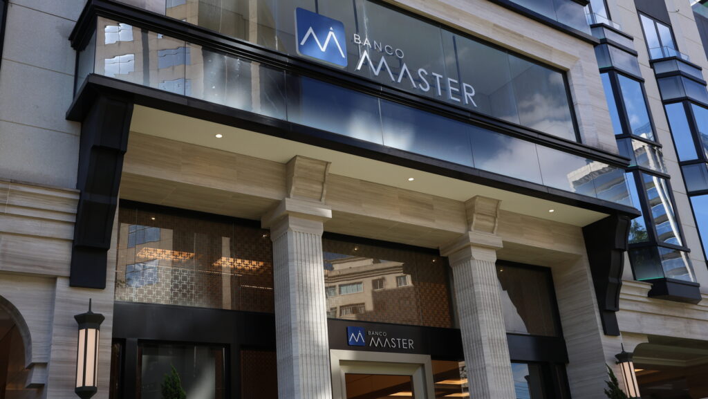 O “compliance paralelo” do Banco Master