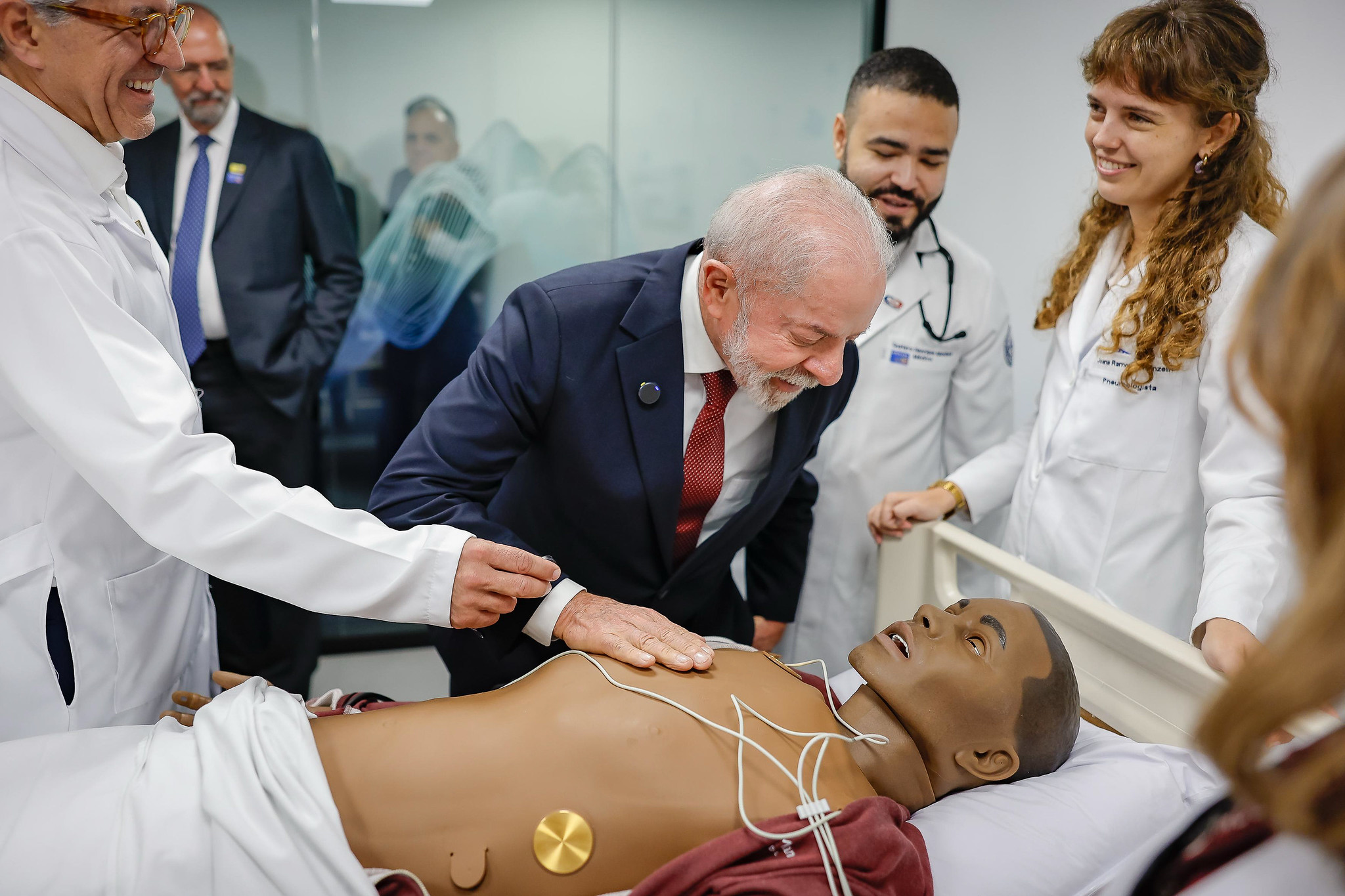 Lula admite que precisa de um psicólogo