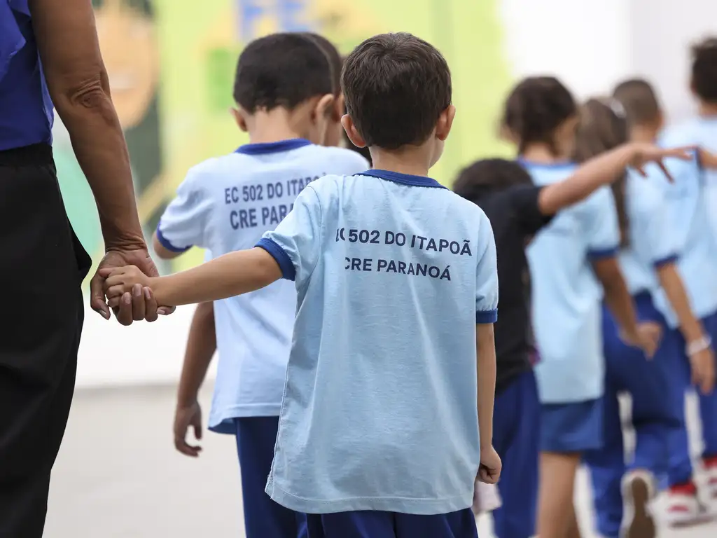 Por que o mês de nascimento influencia a inteligência das crianças: o que diz a ciência sobre o efeito