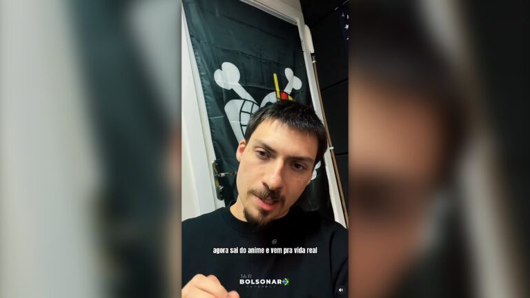 Jair Renan tenta explicar controle do governo com anime
