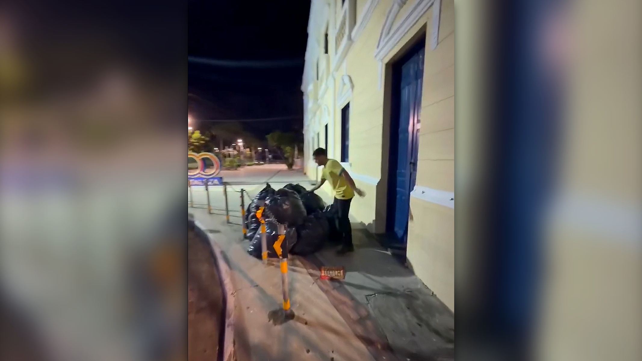 Por que André Fernandes deixou lixo em frente à prefeitura de Fortaleza