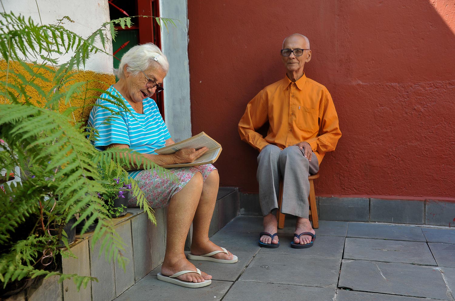 Estudo revela que as pessoas não envelhecem de forma gradual, mas sim em “surtos” em duas idades específicas