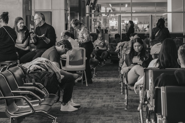 Passar o dia sentado faz mal ao coração? Veja o que a ciência diz