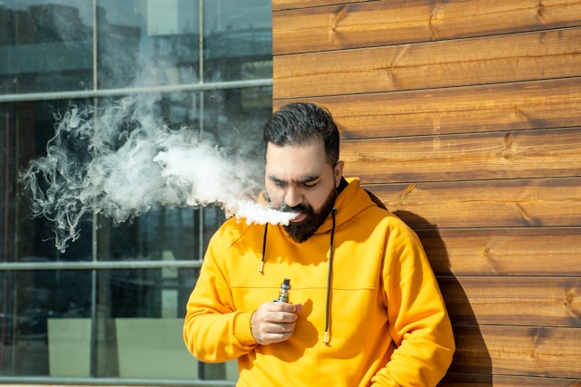 Vape faz tão mal quanto cigarro? Cientistas dão resposta que preocupa