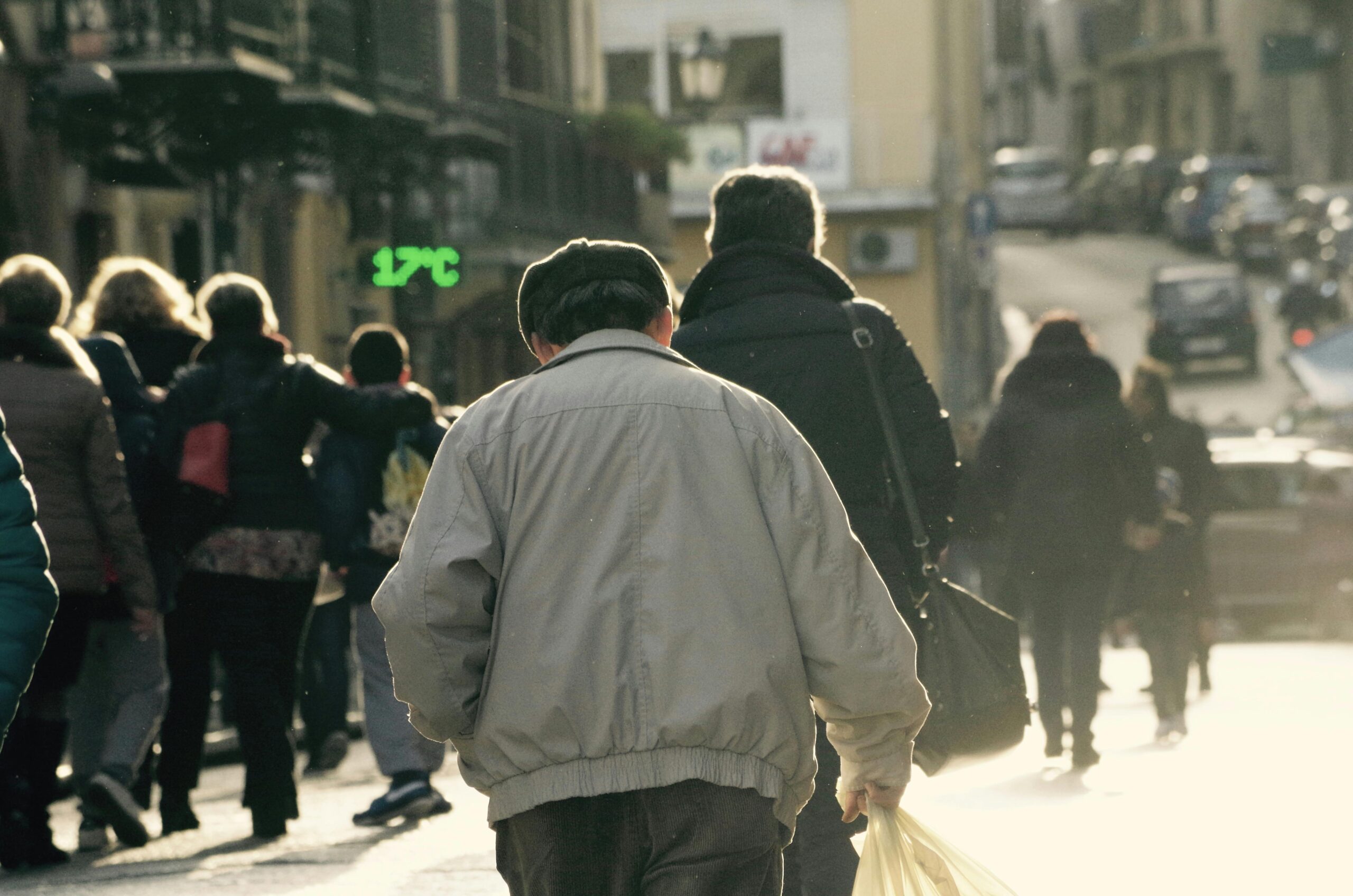 Por que a gente tem a sensação de que o tempo está passando mais rápido à medida que envelhecemos? A ciência explica