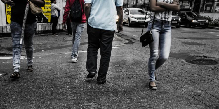 Se o padrão persistir apesar das tentativas de mudança, a recomendação é procurar avaliação de um profissional de saúde mental. Foto: Maurício Mascaro