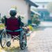 Apesar de ser comumente associado à velhice, Alzheimer pode ser identificado em pessoas ainda novas.

Reprodução: Unsplash / Steven HWG