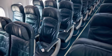 Este lugar no avião é o pior, segundo profissionais