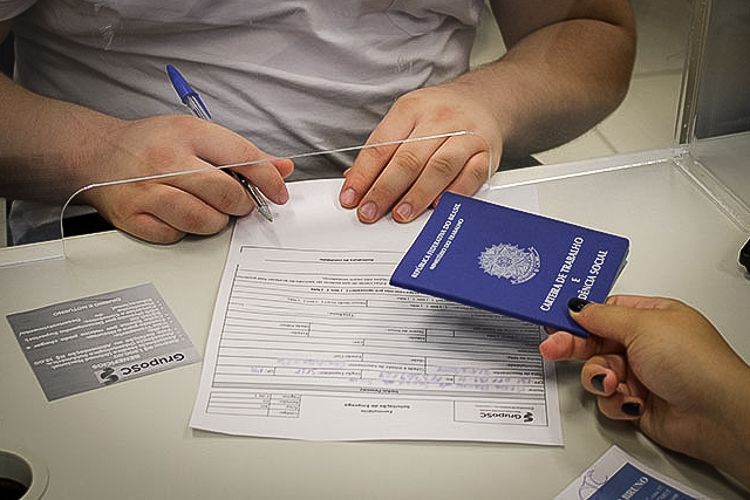 Trabalhou de carteira assinada? Você tem direito a um novo benefício