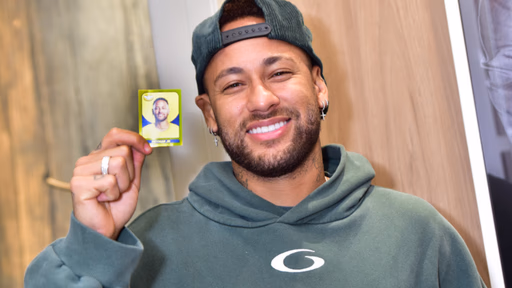 Figura especial de Neymar esgota em tempo surpreendente e quebra recorde