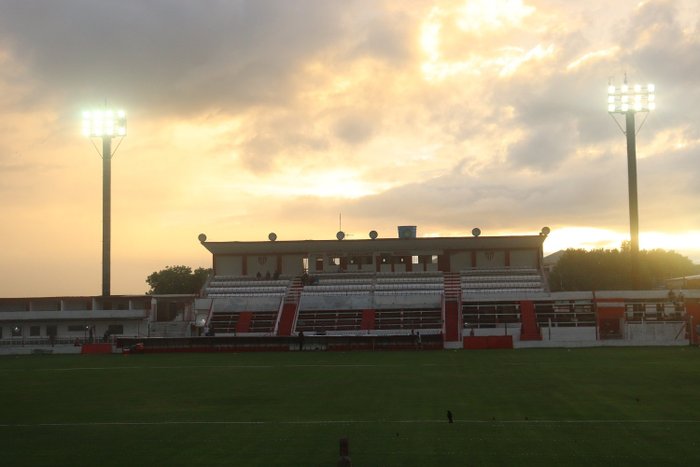 Dois clássicos em 24h? Estádio brasileiro sediará dois jogos em intervalo recorde