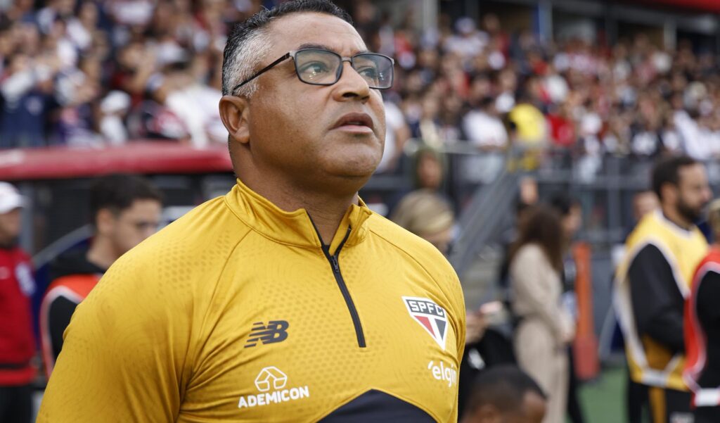 A Ilíada de Roger Machado