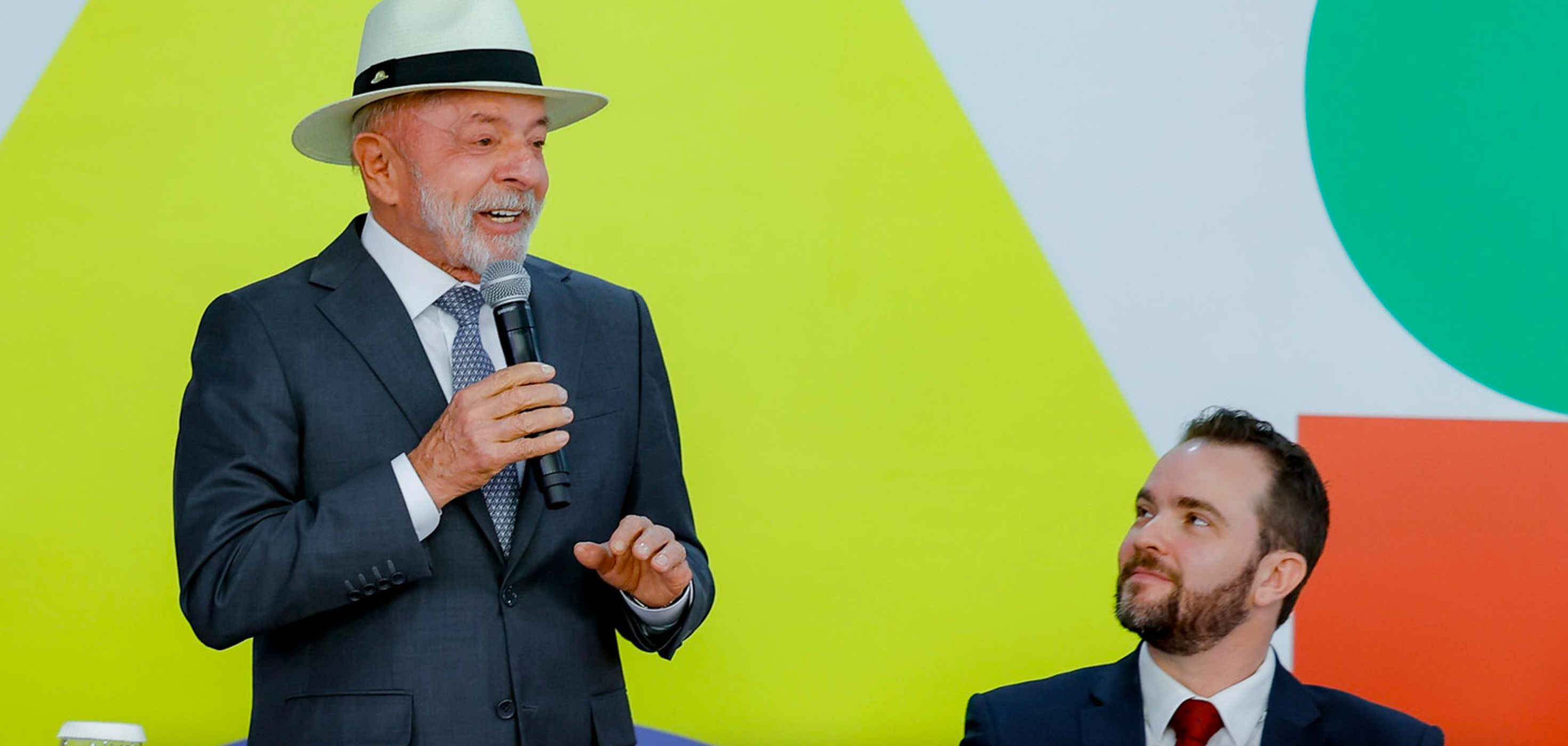 Lula enrola com o Desenrola