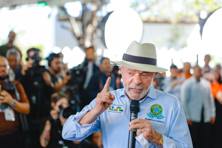 Reação de Lula tem desinformação e admissão incômoda